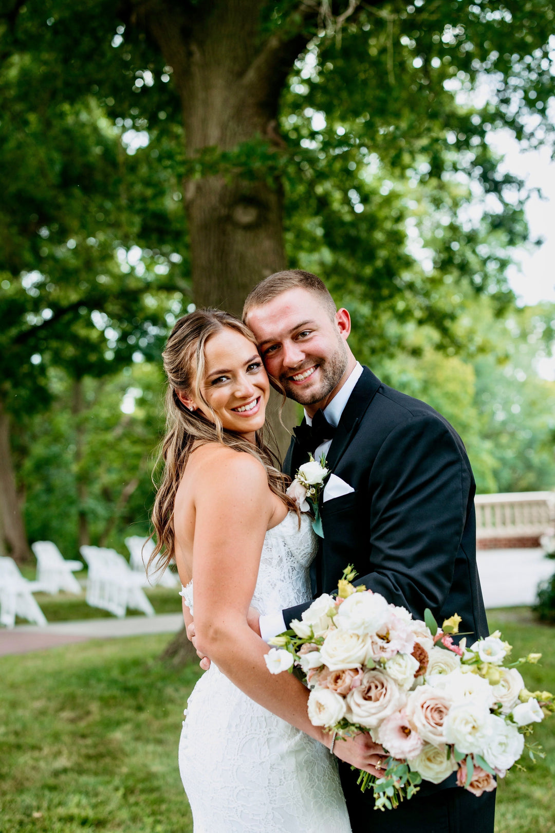 Summer Garden Wedding at Longview Mansion Kansas City