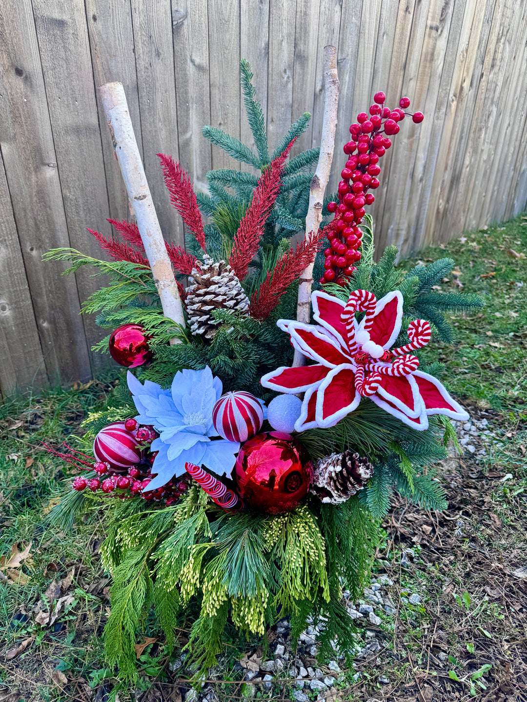 Holiday Planters - 12"