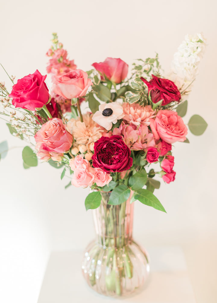 Grand Pink Valentine's Day Arrangement Lee's Summit Delivery