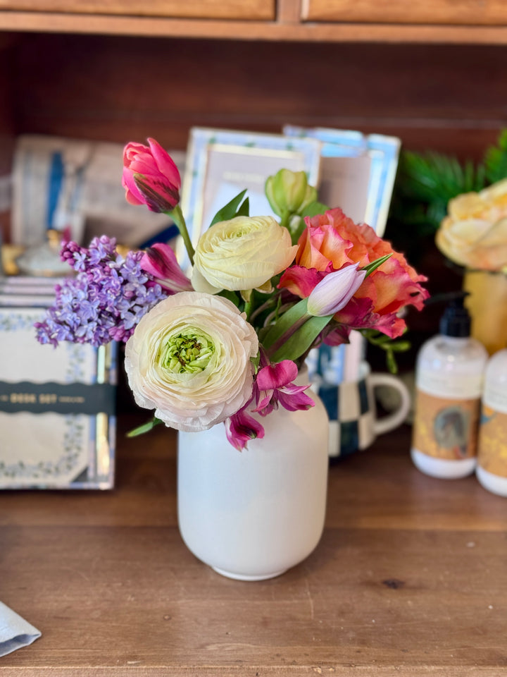 Easter table arrangement flowers Lee's Summit