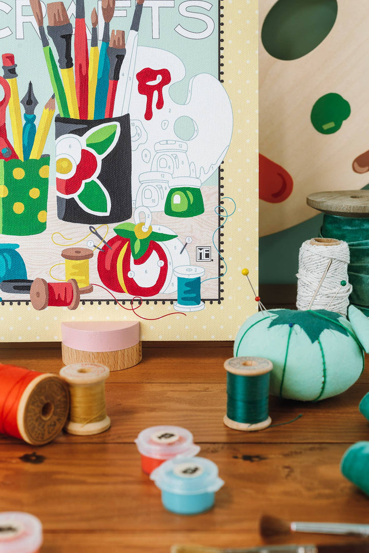 Elle Crée (She Creates) - Mary's Craft Table Mary Engelbreit Paint-by-Number Kit